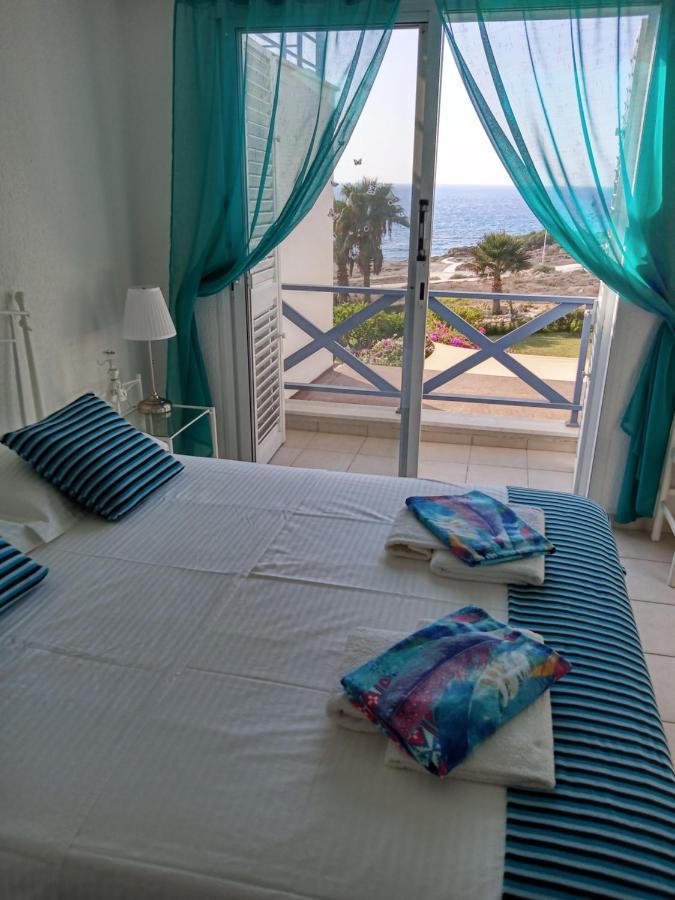 Sea Front Villa Kristina Klorakas Extérieur photo